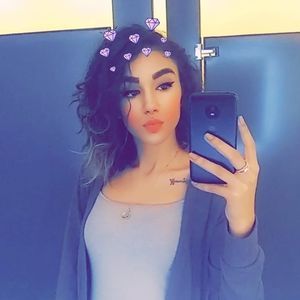 Meet your Posher, Venus